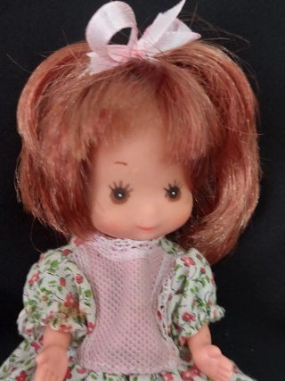 Muñeca antigua Toyse