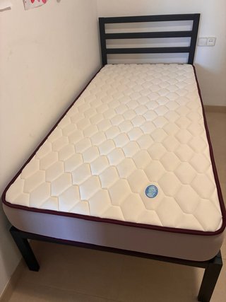 Cama individual con colchón 90x190cm