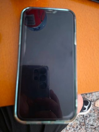 iPhone 11 64GB  negro