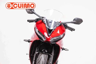 TRIUMPH DAYTONA 660