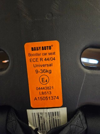 Silla de auto Babyauto gris y roja Grupo 1 2 3