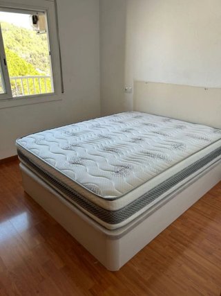 Letto a scomparsa con materassi viscoelastici