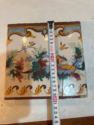 Azulejo antiguo decorado