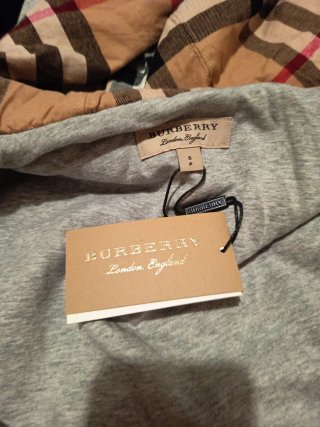 Sudadera Burberry con cremallera