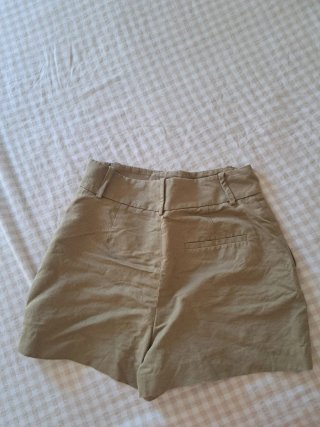 Shorts Zara kaki