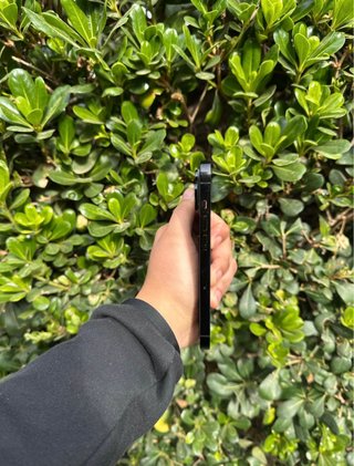 iPhone 14 Pro negro