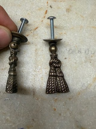 Dos tiradores antiguos bronce estilo tassel