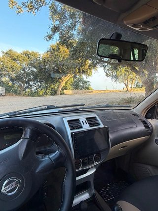 Nissan Terrano II 2003