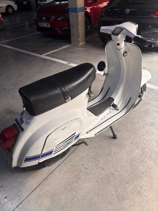 Vespa Primavera NK 75