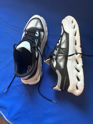 On Running Cloudtilt Zapatillas Negras/Blancas