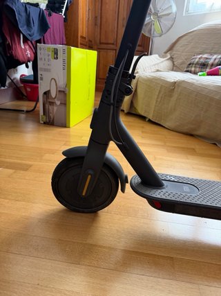 Xiaomi Mi Electric Scooter Essential