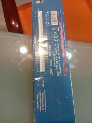 Regleta luminosa 120cm 60W