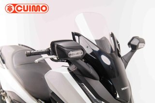 HONDA FORZA 125