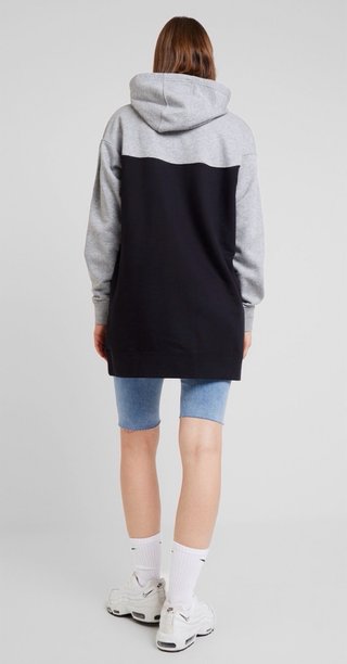 Vestido Nike Sportswear Gris y Negro Talla M