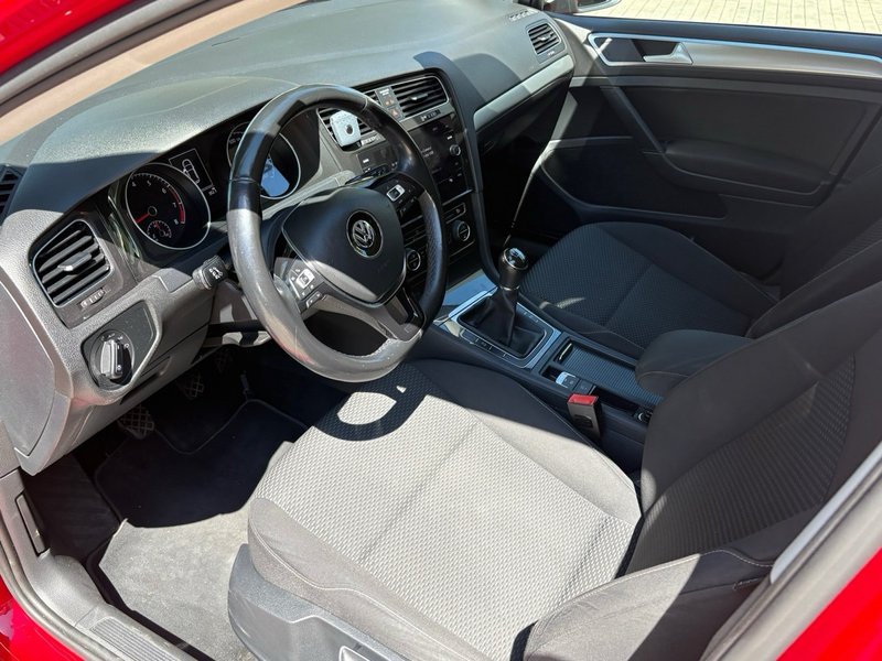 Volkswagen Golf 2019, foto 17