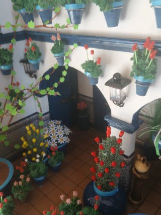 Patio Andaluz Miniatura dettagliato