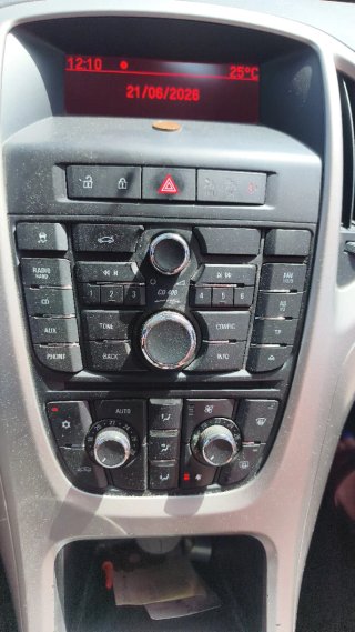 Opel Astra 2013