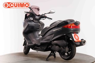 SUZUKI BURGMAN 200
