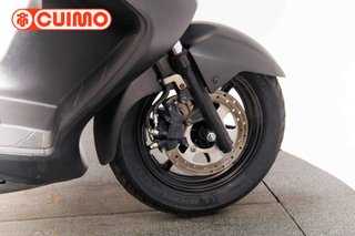SUZUKI BURGMAN 200