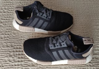 Zapatillas Adidas modelo NMD R1 Talla 36