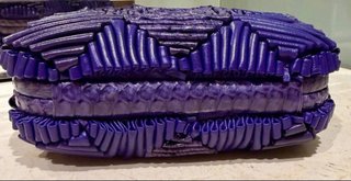 Bolso Bottega Veneta Knot piel de Pitón Morado