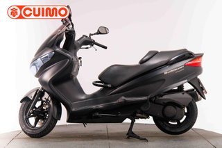 SUZUKI BURGMAN 200