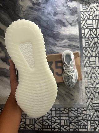 Adidas Yeezy Boost 350 V2 Zebra -Talla 41 (NUEVAS)