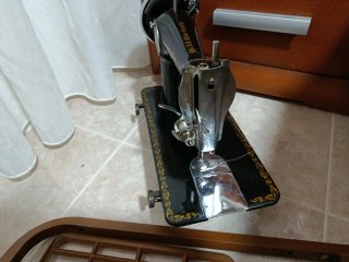 Máquina de coser Alfa S.A. Gibral España