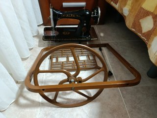 Máquina de coser Alfa S.A. Gibral España