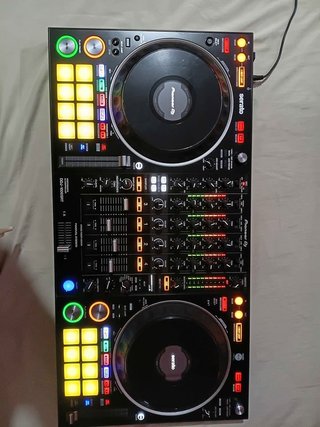 Controlador DJ Pioneer DDJ-1000 Serato