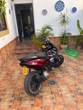 Yamaha Jog RR Scooter
