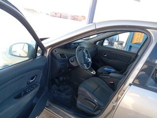 Renault Grand Scenic 2012