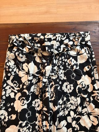 Pantalón estampado floral