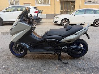 Yamaha T-Max 530 nardo grey