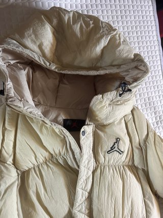 Abrigo acolchado Jordan beige