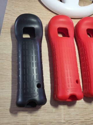Fundas Originales Nintendo Wii + 2 Volantes