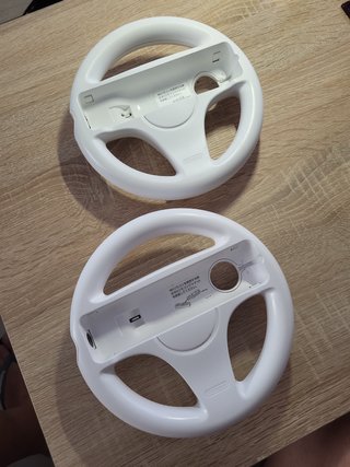Fundas Originales Nintendo Wii + 2 Volantes