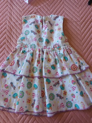 Conjunto bebé: Vestido, camiseta y pañuelo