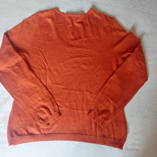 Jersey chica cuello pico naranja
