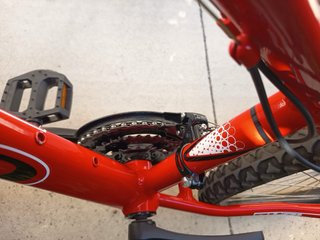 Bicicleta Rockrider 24 roja.
