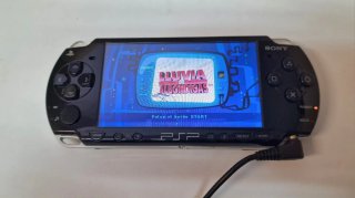 Consola Sony PSP Negra + 3 Juegos + Cargador