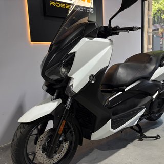 Yamaha XMAX 125 Scooter Max