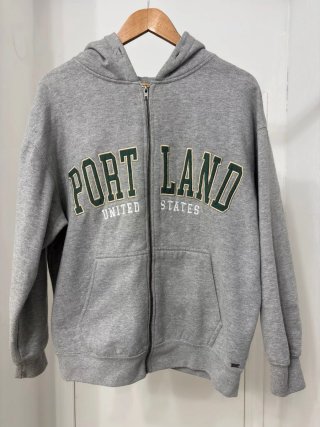 Sudadera Gris con Cremallera Pull&Bear