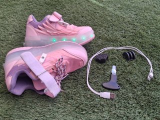 Zapatillas patín rosas con ruedas y luces talla 32