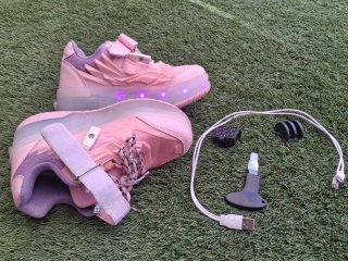 Zapatillas patín rosas con ruedas y luces talla 32