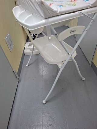 Cambiador y bañera para bebé, se entrega en mano,
