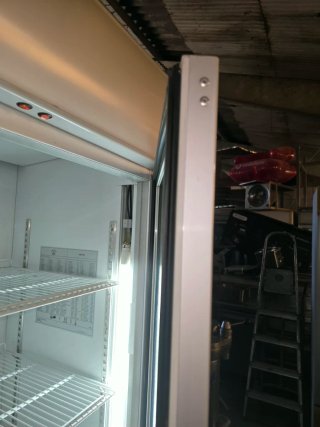 Nevera Expositora Doble Puerta Cristal