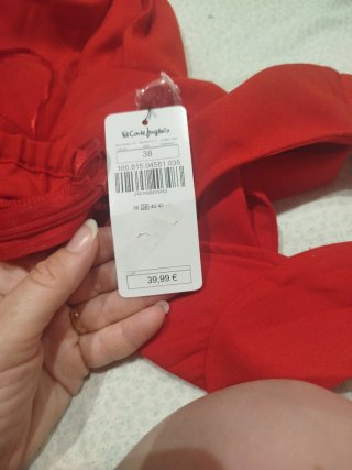 Mono rojo halter elegante