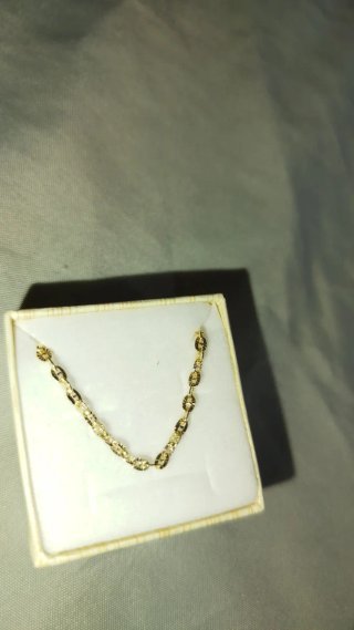 Collar de Oro fino ley 750 (18 kilates) Nacional.