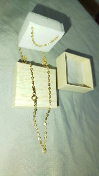 Collar de Oro fino ley 750 (18 kilates) Nacional.
